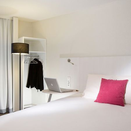 ibis Styles Lille Centre Gare Beffroi Hotell Exteriör bild